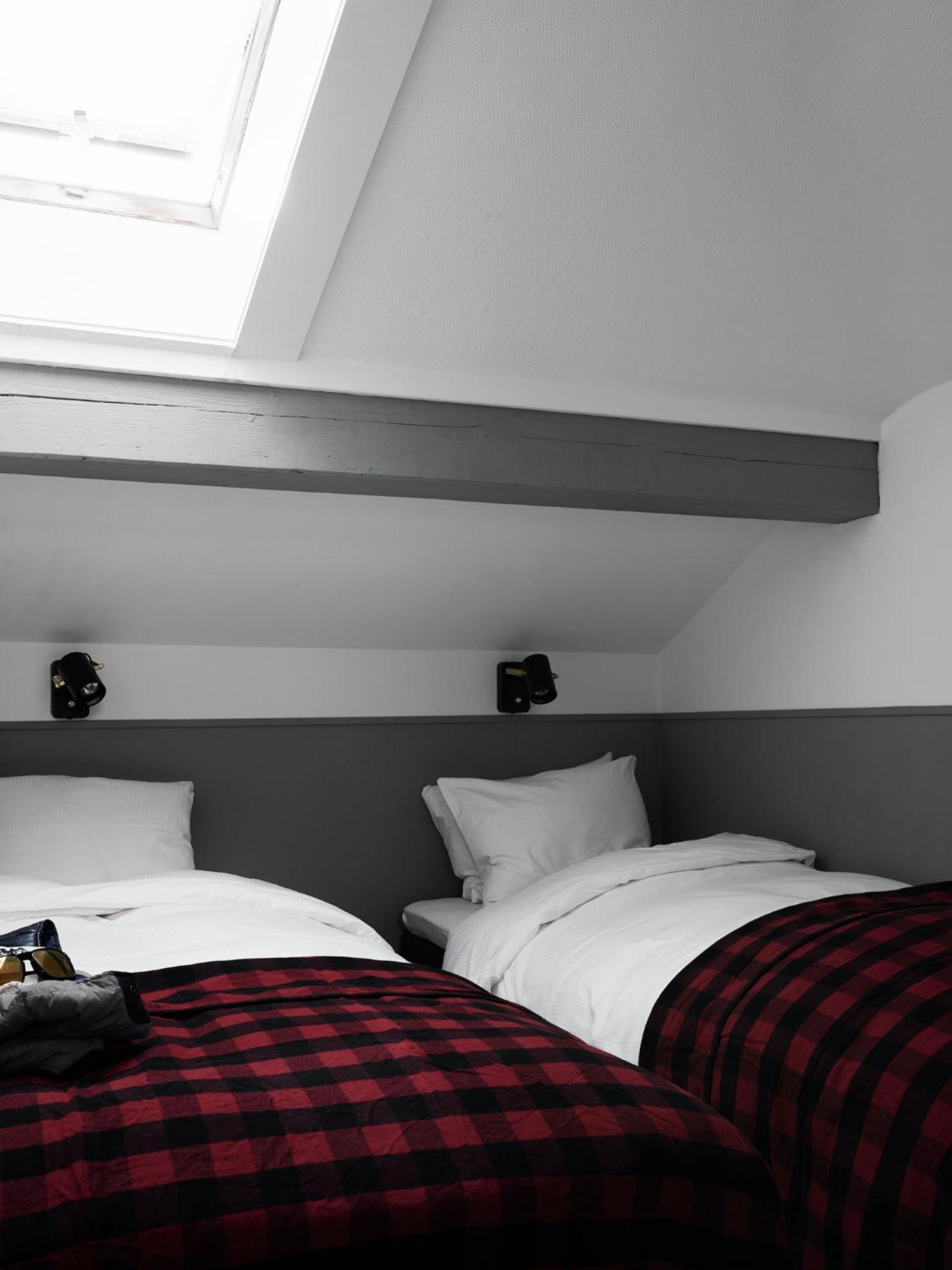 Quadruple Room,698776839:JPEG