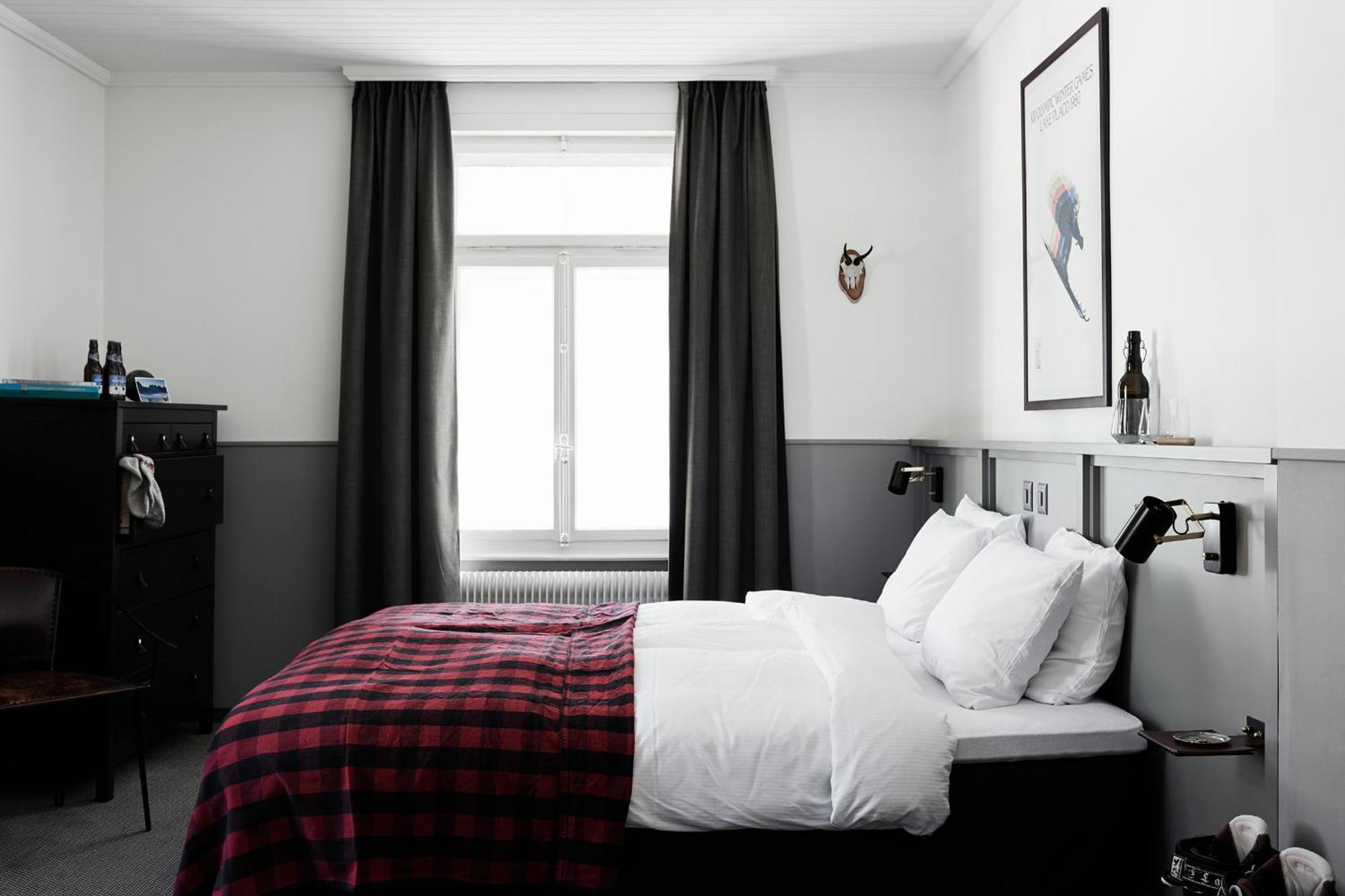 Twin Room,698777052:JPEG